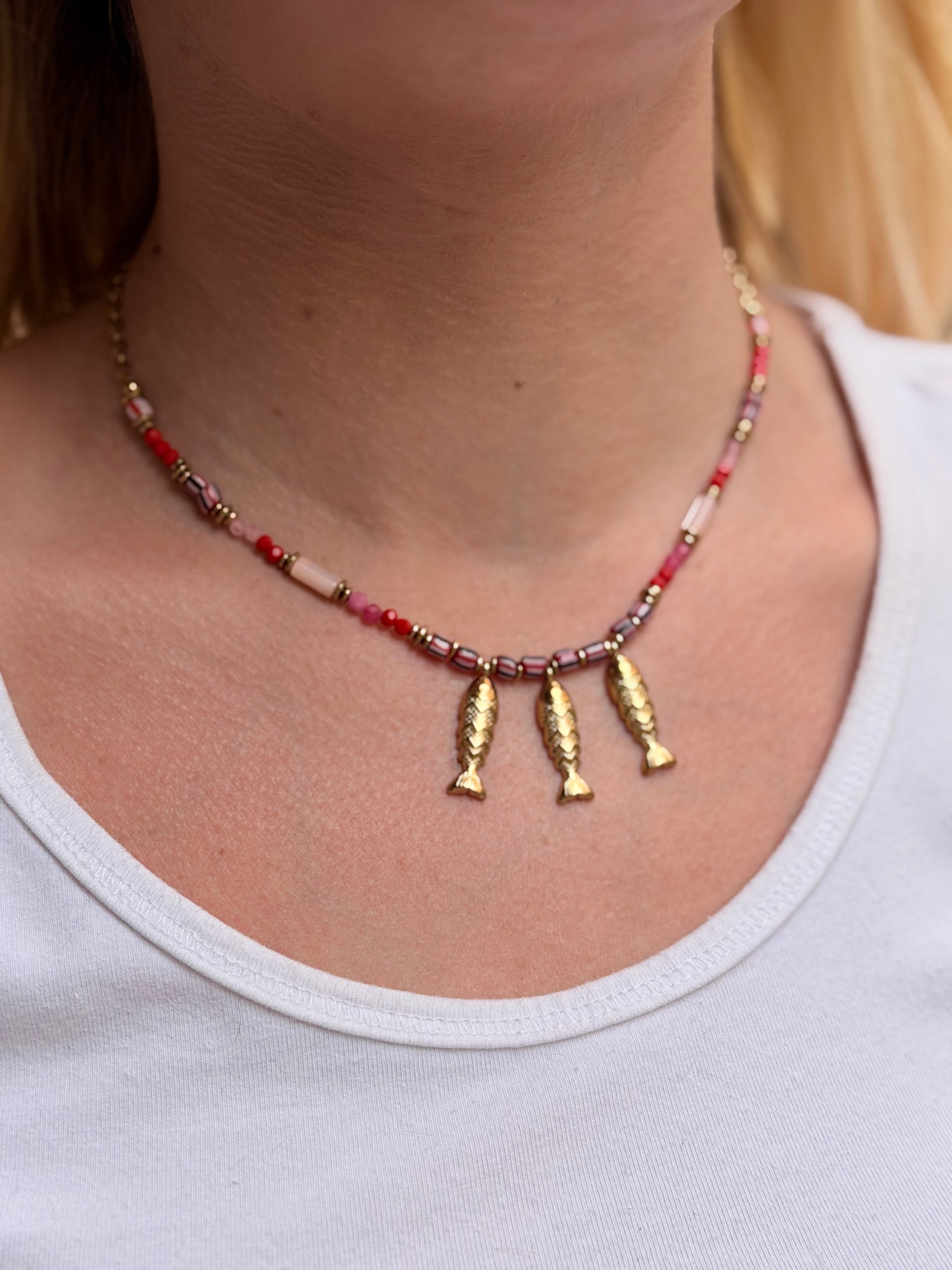 Collier Lara