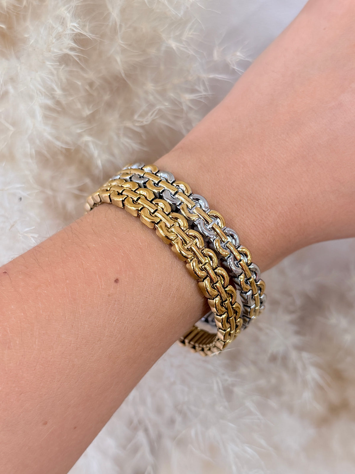 Bracelet Kia