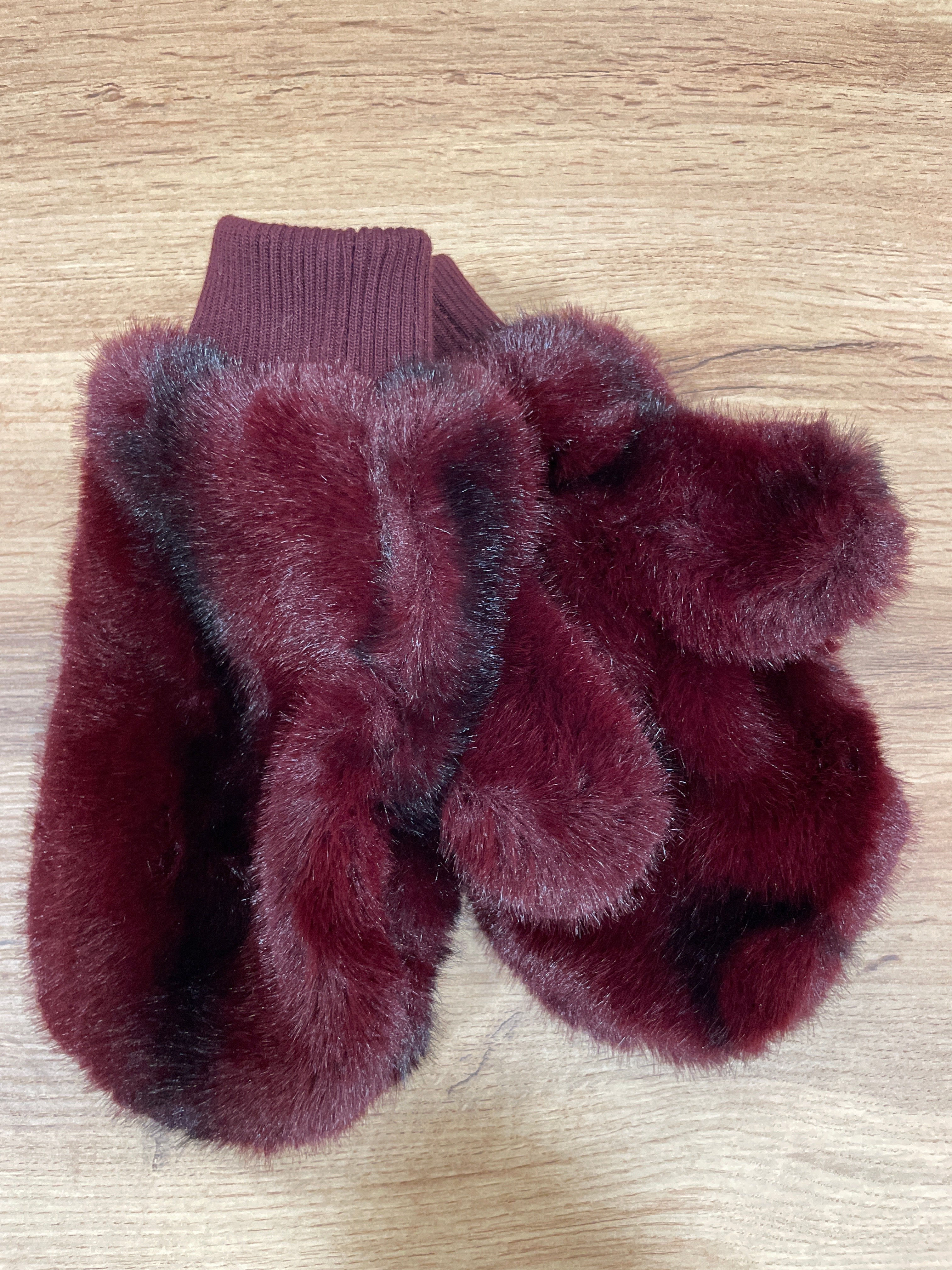 Moufles fausses fourrure