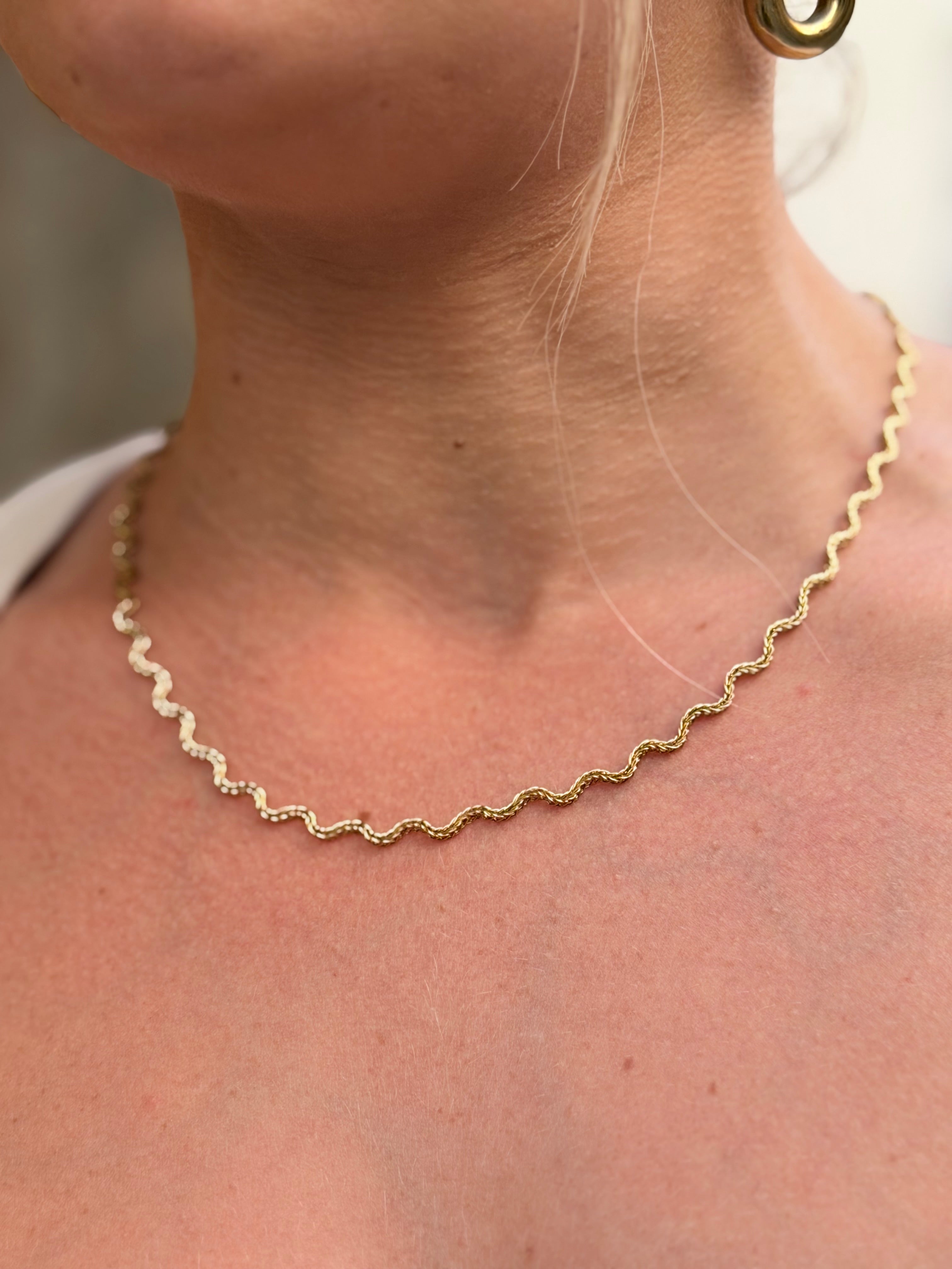 Collier Sana
