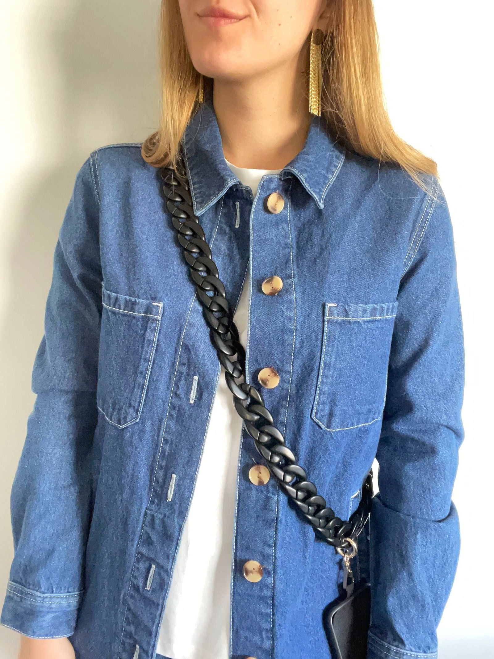 Chaîne de téléphone Nina - Atelier 628