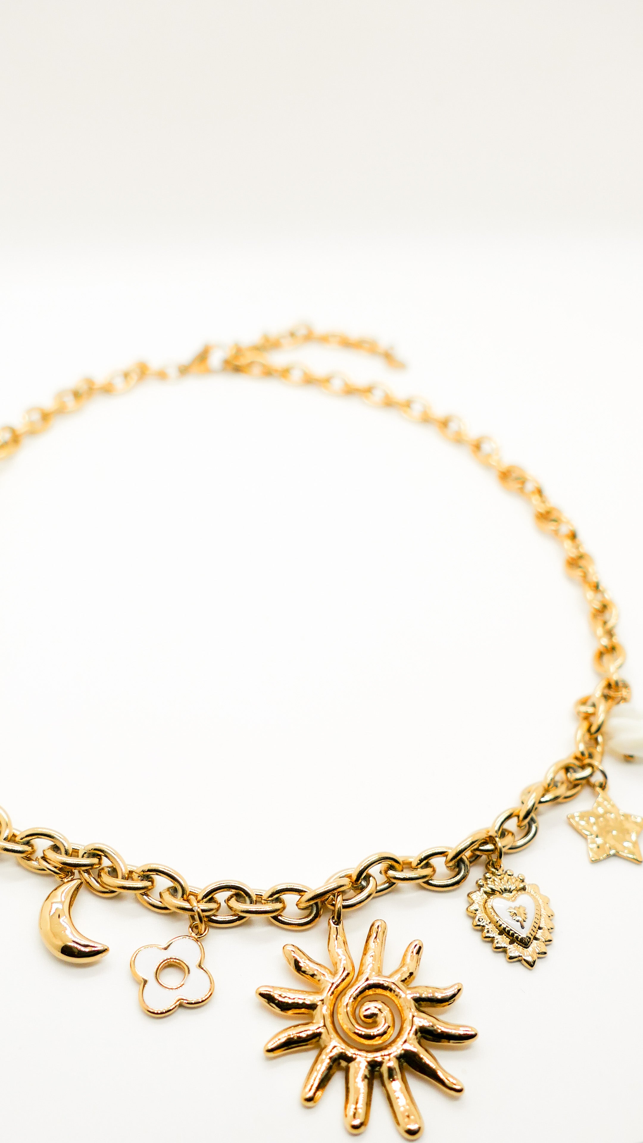 Collier Suna