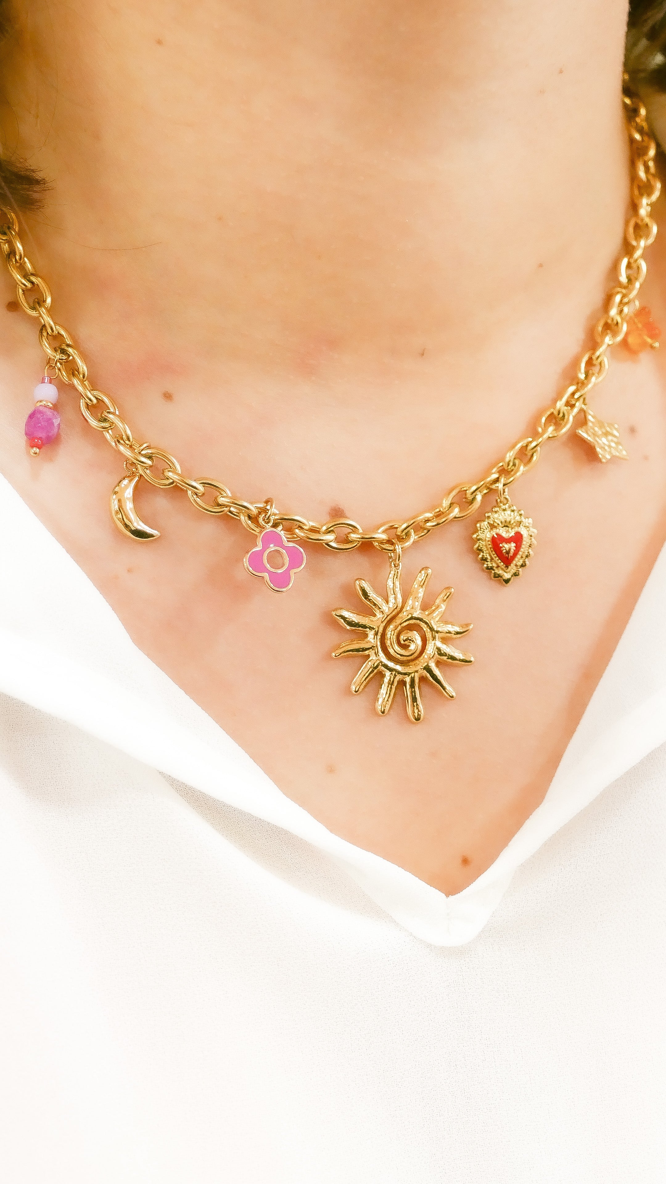 Collier Suna