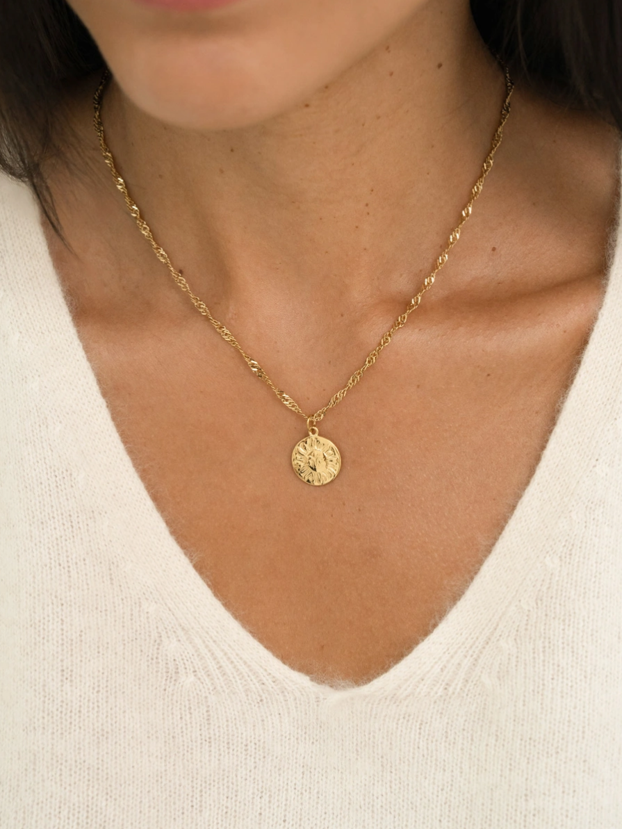 Bijou en acier inoxydable