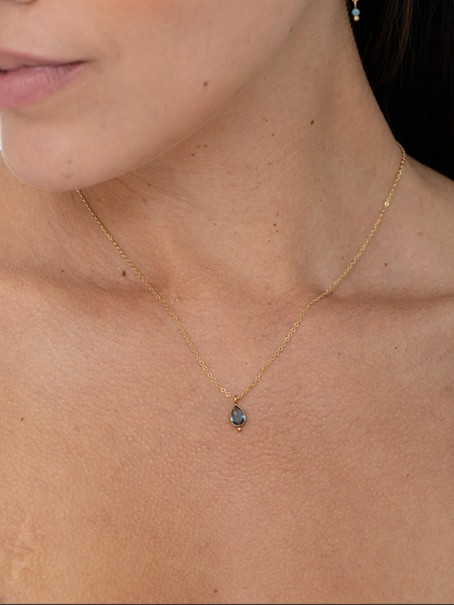 Collier Amanda