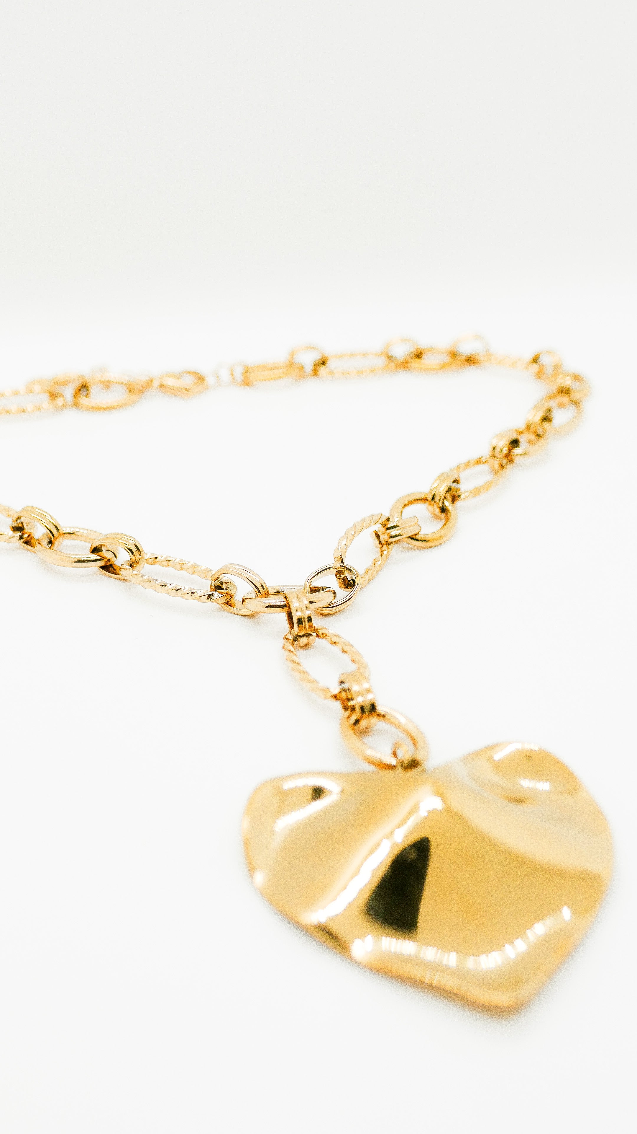 Collier Lila